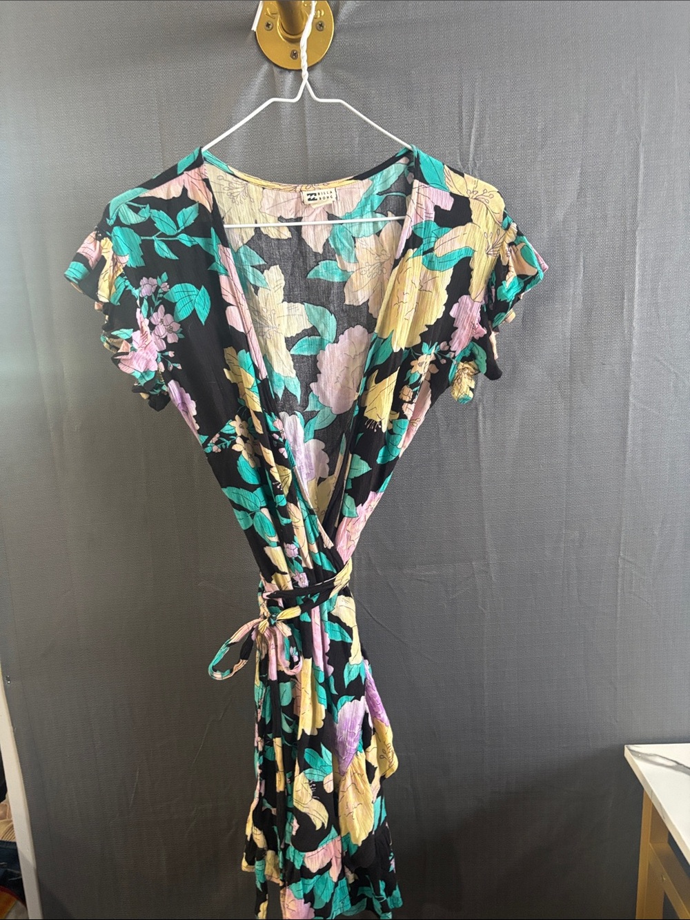 Billabong Floral Wrap dress in Teal, Pink and Black